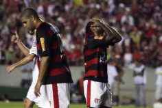 COPA SANTANDER LIBERTADORES 2010 - FLAMENGO X CARACAS-VEN  21/04/2010 
